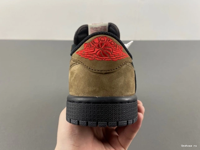 DM7866-2002 SP JORDAN SCOTT Brown LOW TRAVIS RETRO OG  1 0204